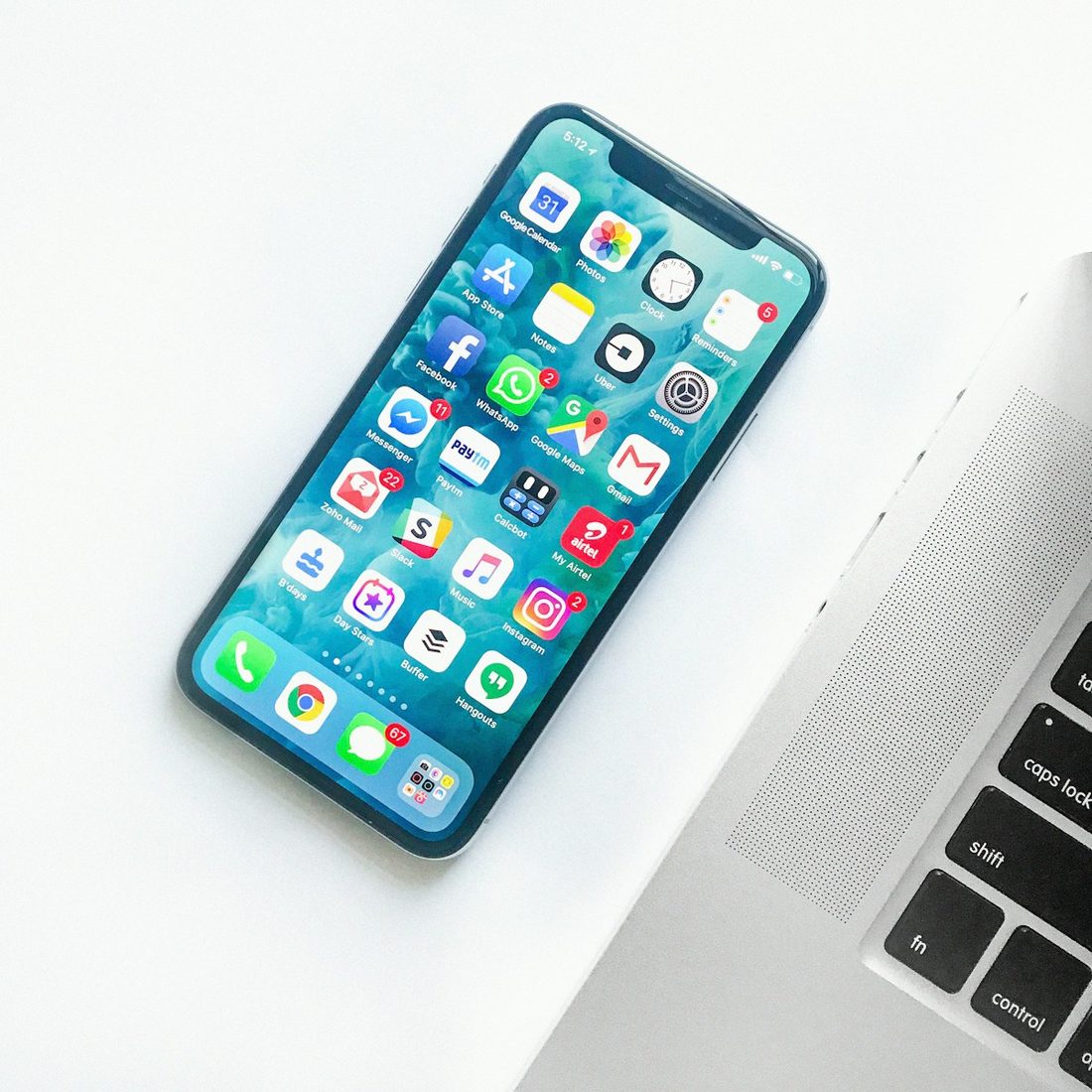 九游体育 APP 赛程与赛事列表界面示意